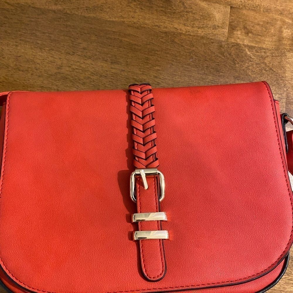 RED purse - Picture 7 of 8